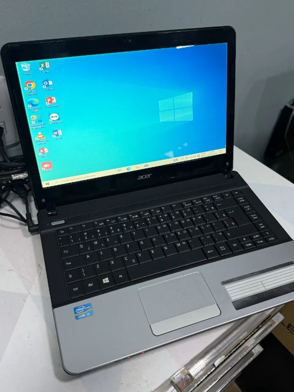Notebook Acer Intel Core i3 4GB RAM HD 300GB Formatado + Office + Teclado USB 