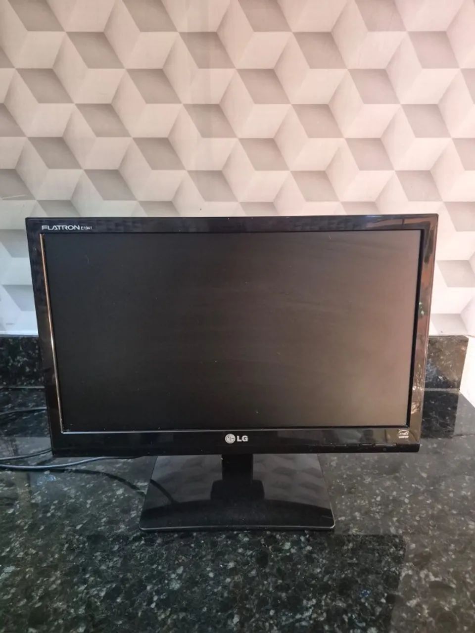 Monitor LG Flatron E1941 18,5 LED VGA - Foto 2