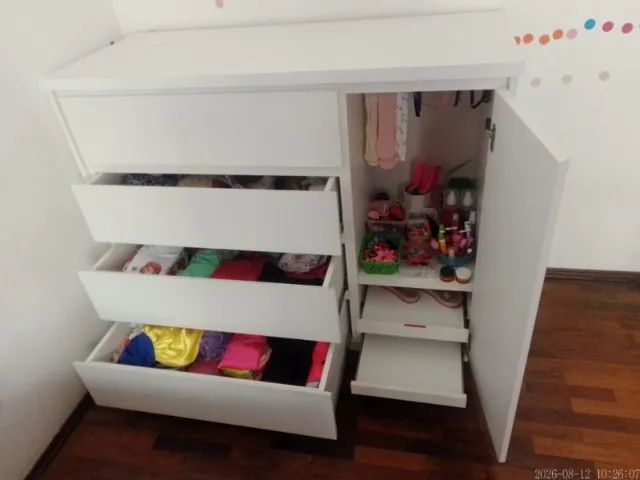 Cômoda 4 gavetas e 1 porta - Foto 2