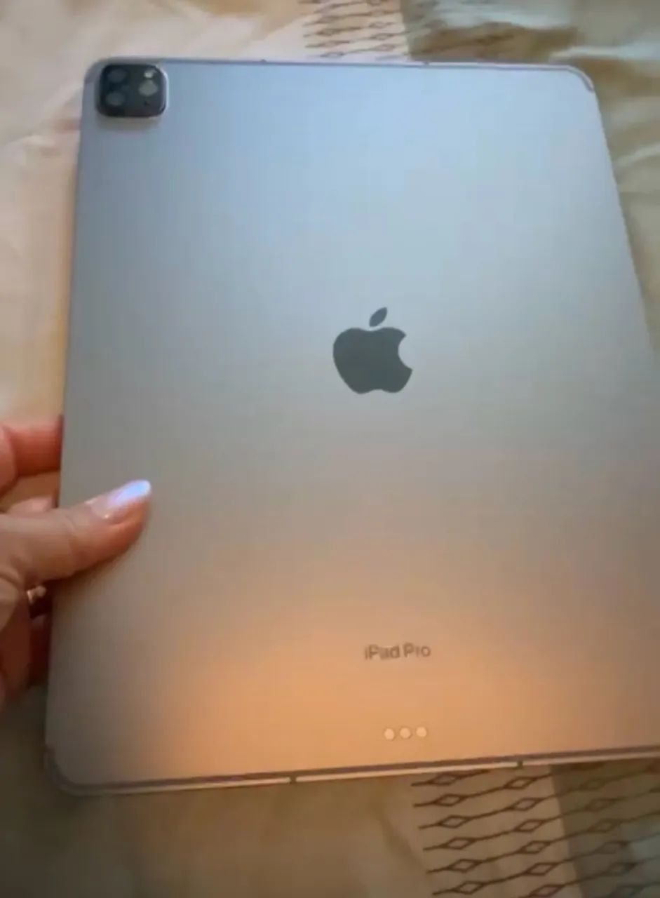 iPad 12,9 6 geração  - Foto 3