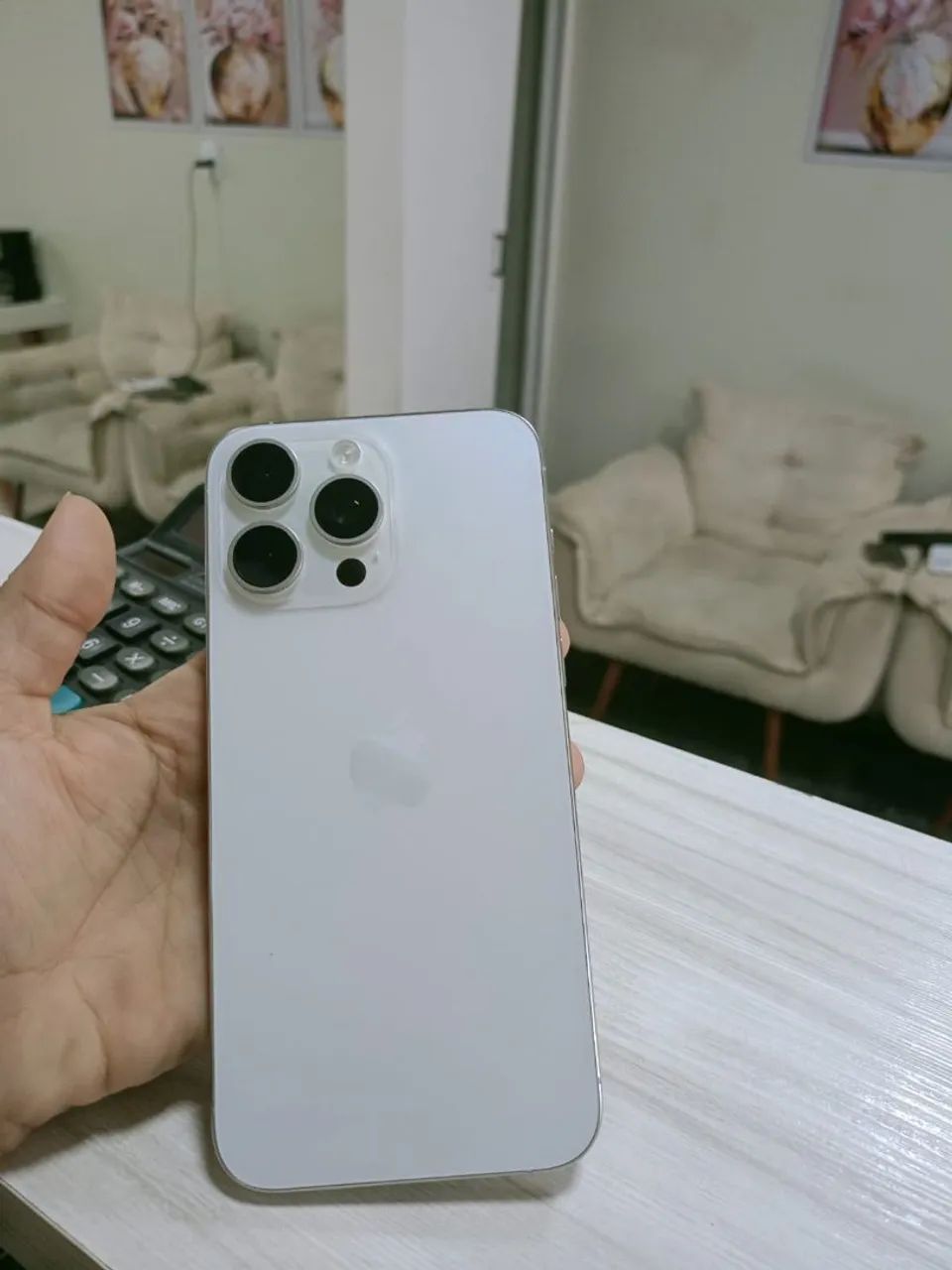 iPhone 15 Pro Max - Foto 4