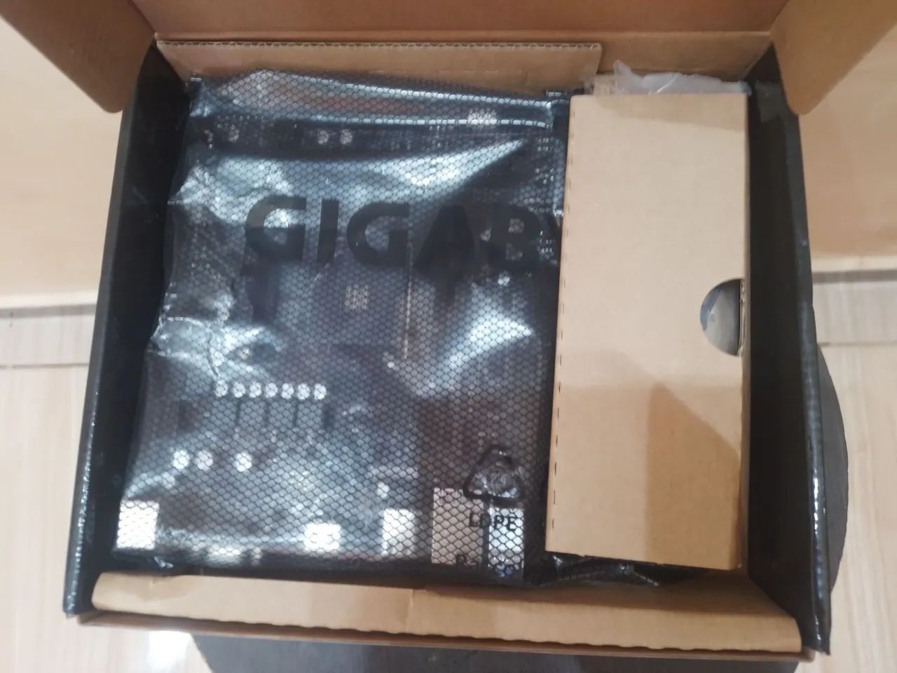 Processador ryzen 5 3400x e placa mãe a520m nova - Foto 3