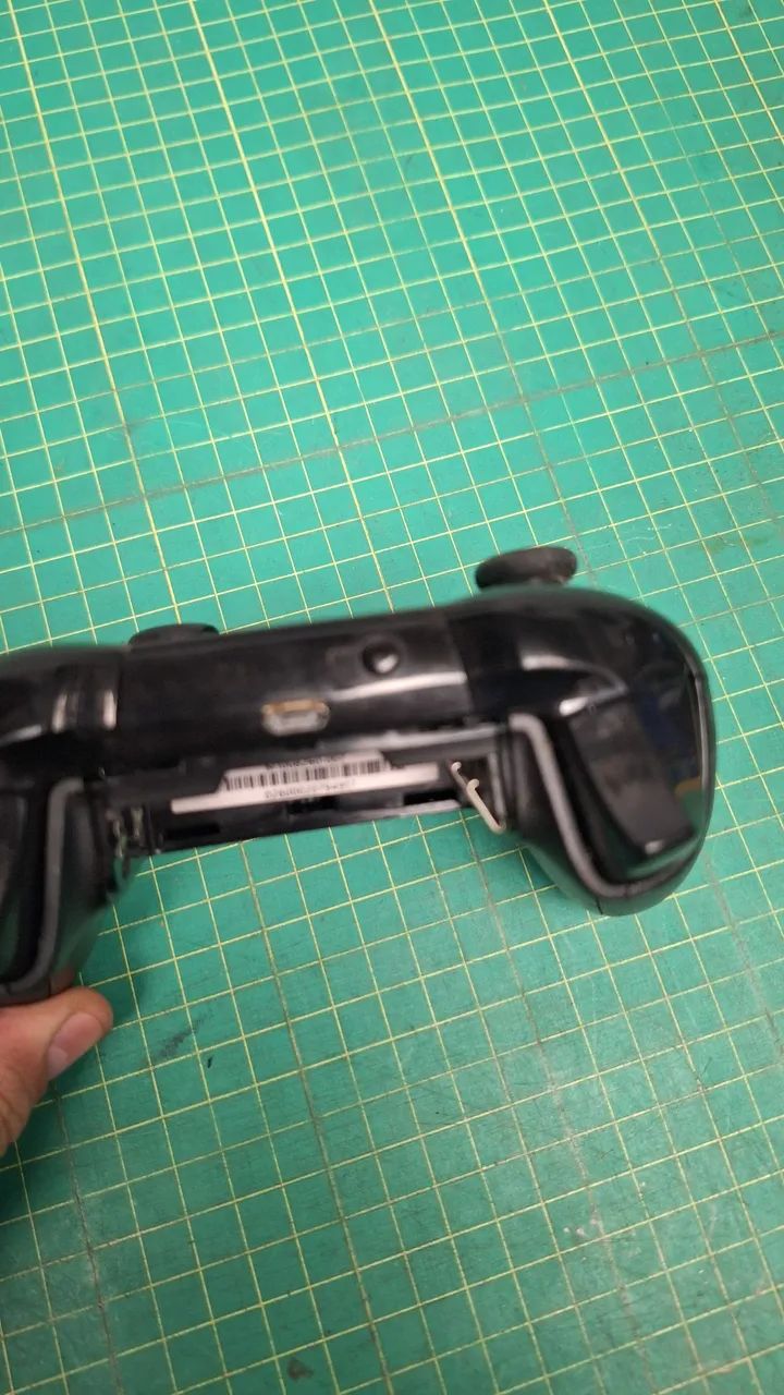 Controle Xbox one com defeito - Foto 4