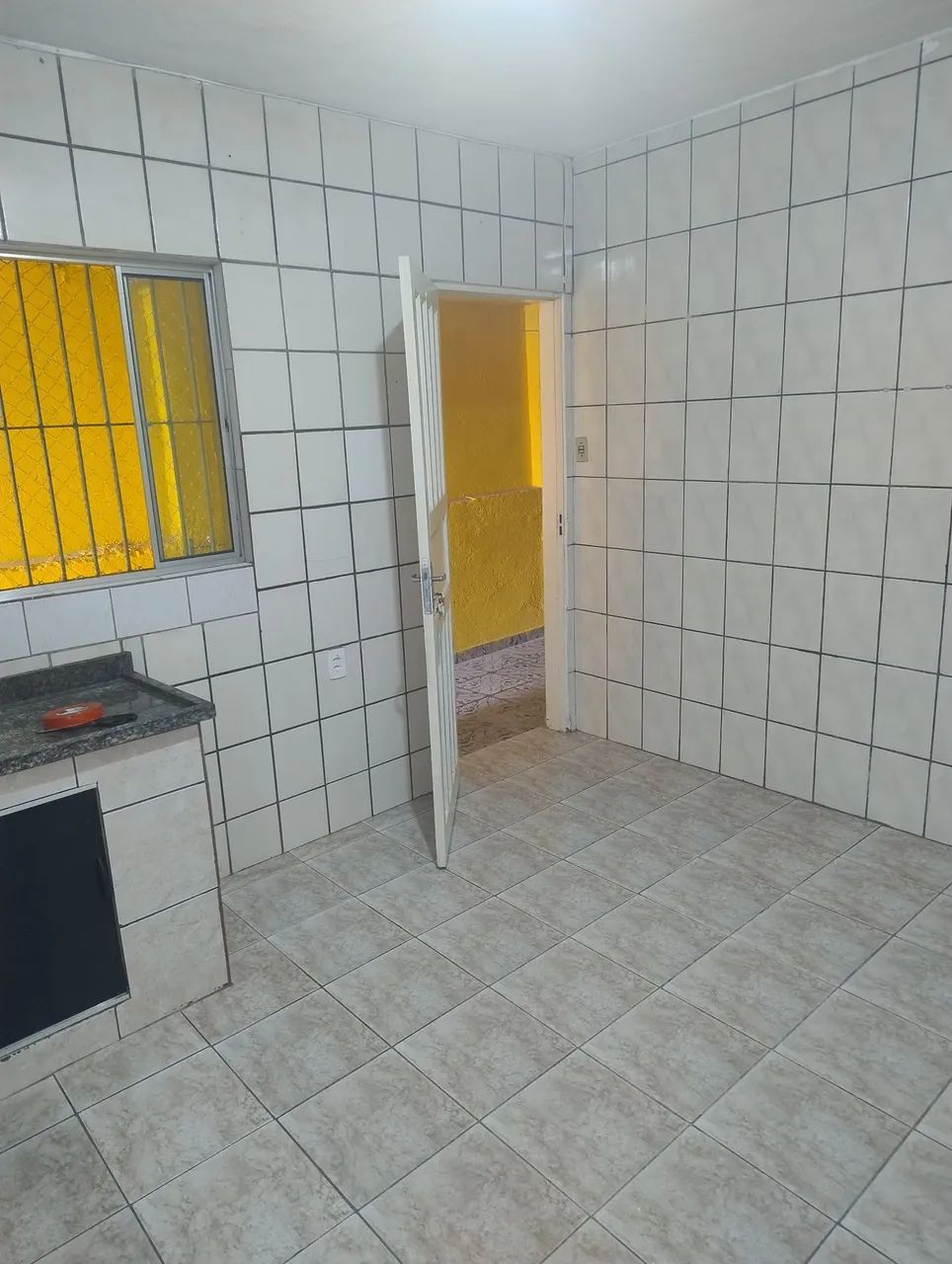 Aluguel dois cômodos com banheiro  - Foto 2