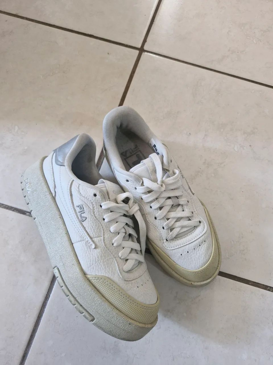 Tênis Fila Branco