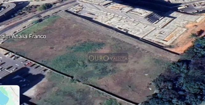 Área de 19000 M ² para locação