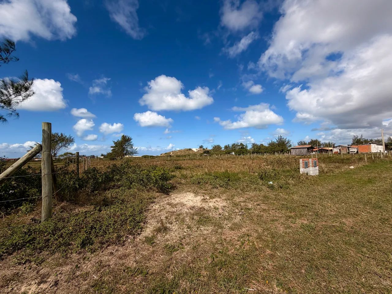 TERRENO 300m² COM ÁGUA - Foto 4