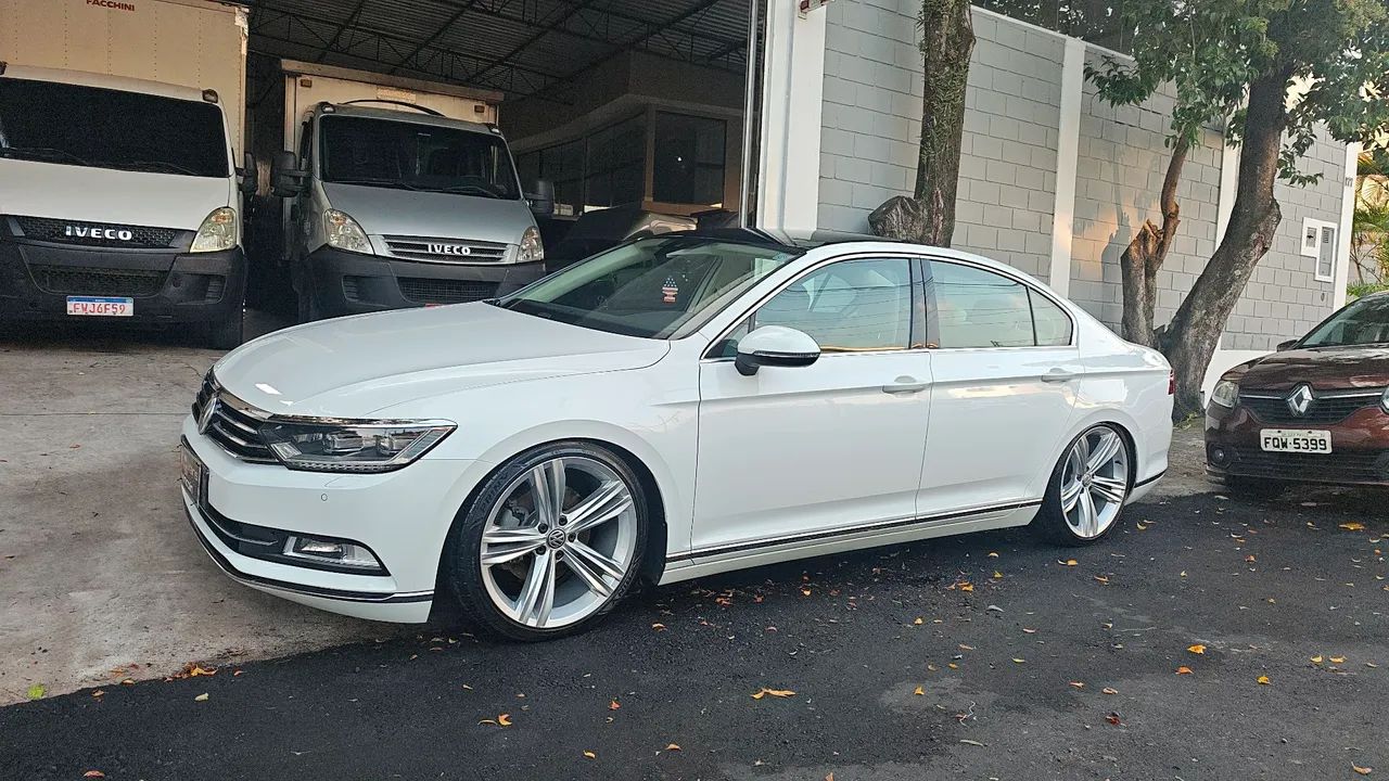 Volkswagen Passat Highline 2.0 TSI 220cv Tip., foto 18 de 19