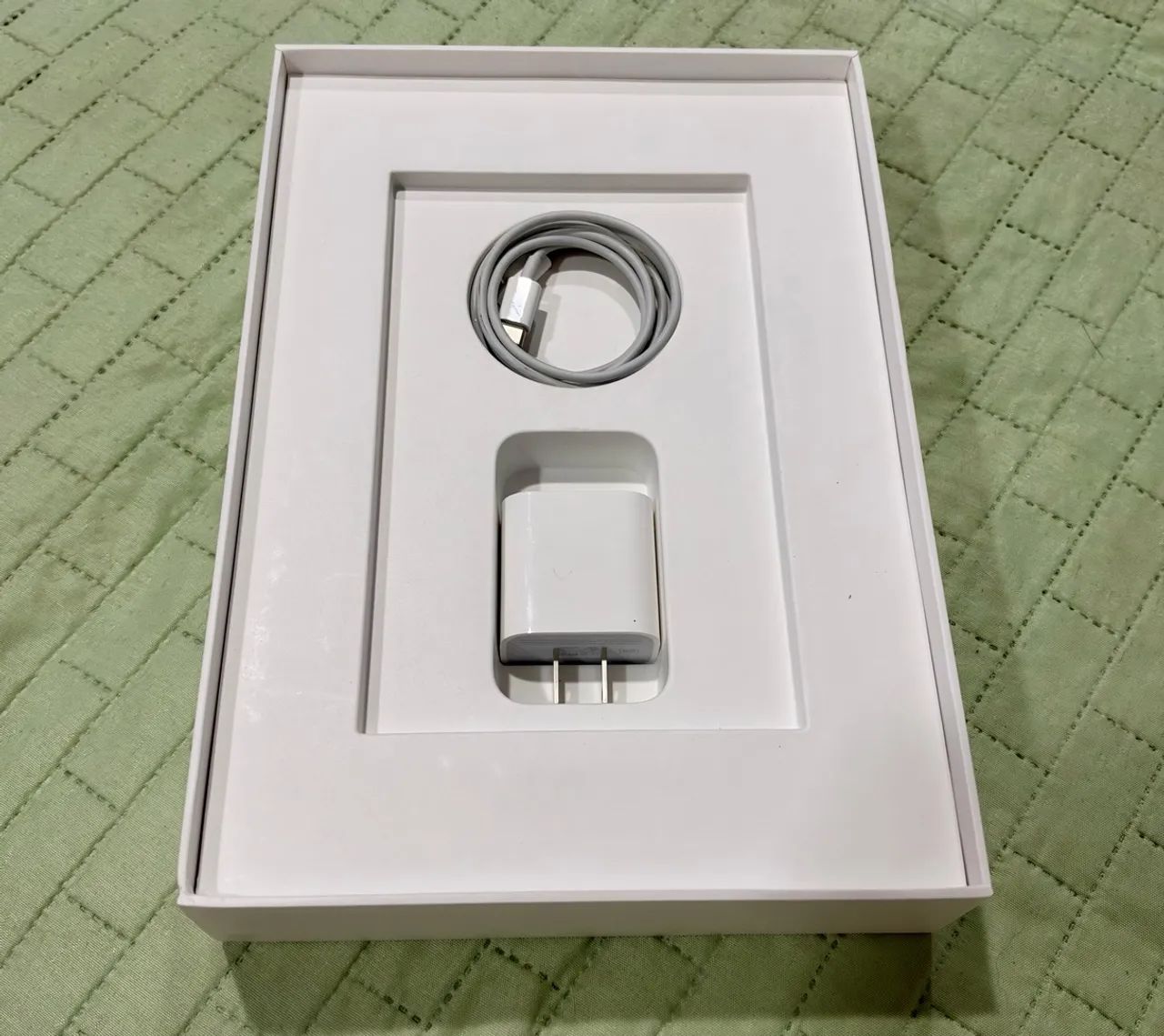 iPad 9ª Geração 64GB Impecável + Caixa e Carregador Original - Foto 5