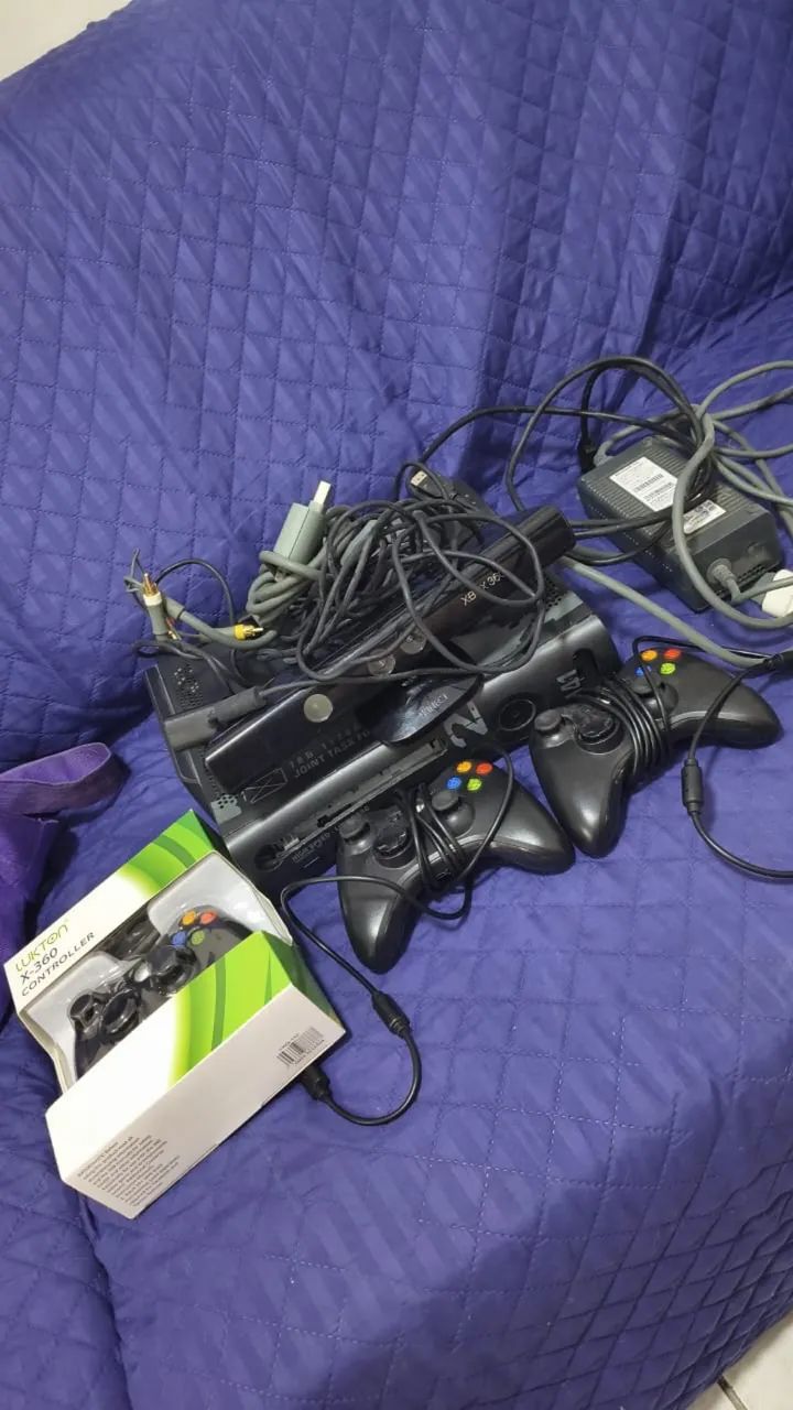 Xbox 360 + 3 controles + kinect  - Foto 5