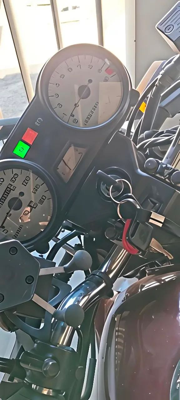 VENDO CBX 200 Strada  - Foto 5