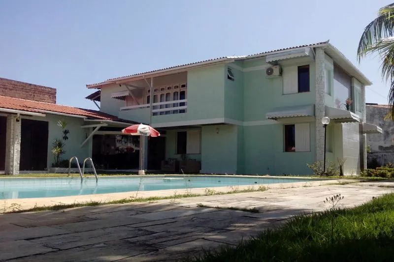 Excelente Casa no Bairro Coroa do Meio - Foto 3