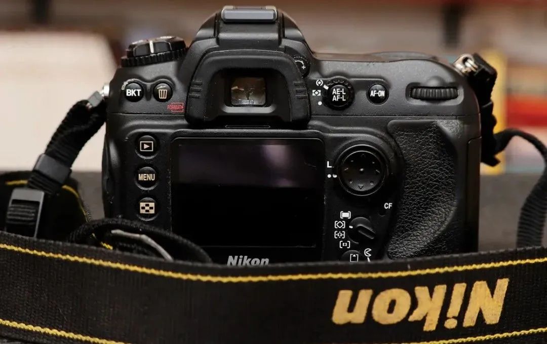 Nikon D200  - Foto 2