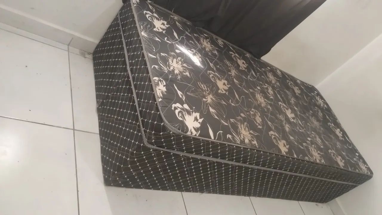 Base solteiro  pra vender logo 
