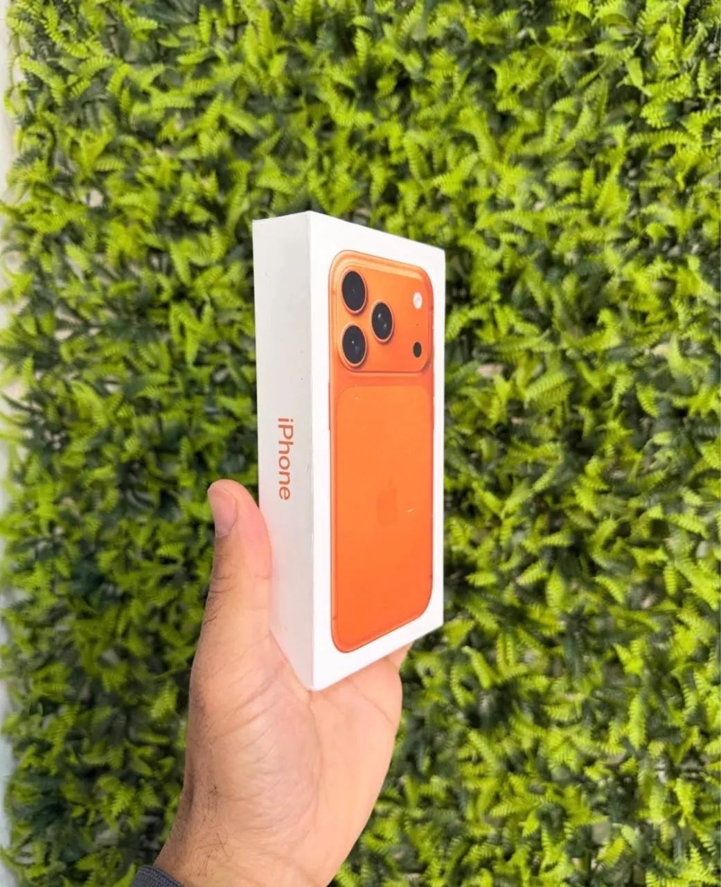 iPhone 17 Pro Max 256GB Laranja - Foto 2