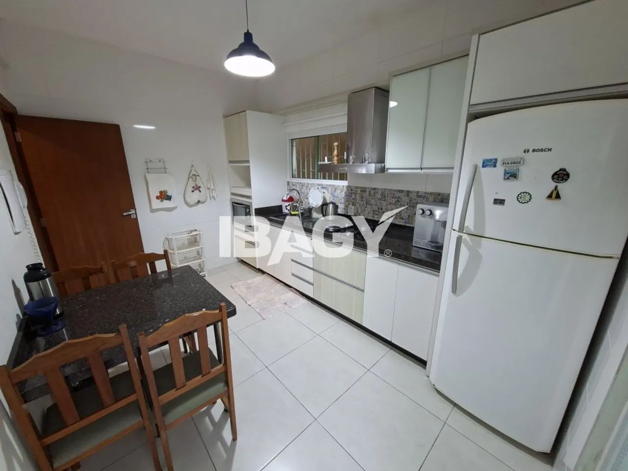 Excelente Casa 4 dormitório(s) em Campeche - Florianópolis - Foto 5