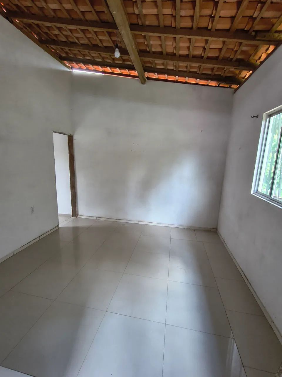 OPORTUNIDADE! CASA DE 2 ANDARES À VENDA  - Foto 5