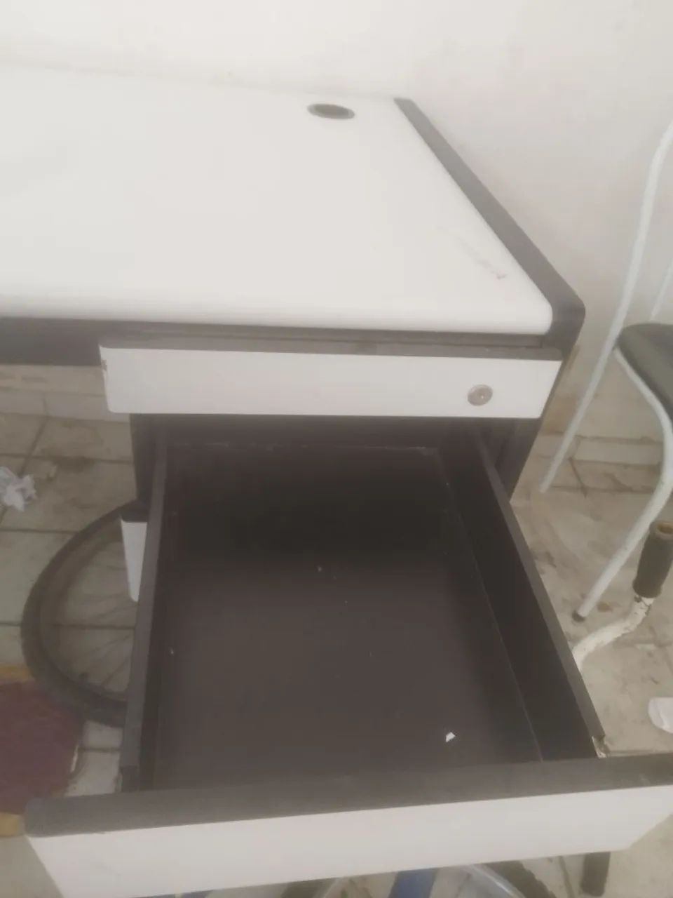 Mesa de escritorio433925523778447362