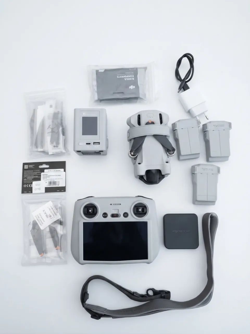DJI Mini Combo Fly More + Osmo - 12 Vezes de R$ 475,54