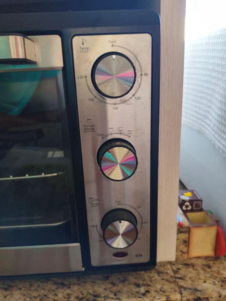 Forno Eletrico Philco Pfe65 65L<br>SKU.: 223070_<br>PHILCO<br>Voltagem: 220v<br>Cor: - Foto 2