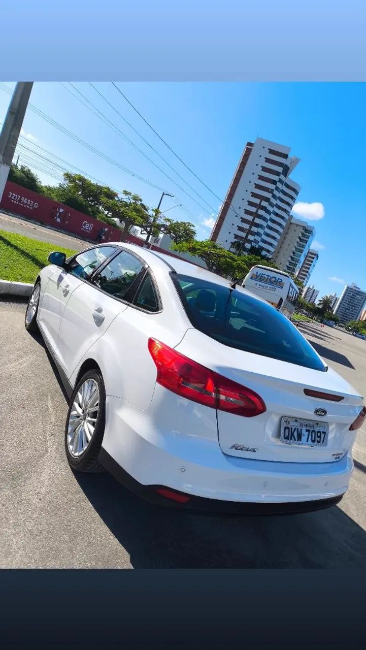 Ford Focus Fastback Se/se Plus 2.0 Flex Aut. 2016 - Foto 3