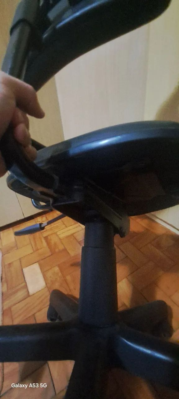 Cadeira de escritorio giroflex - Foto 4