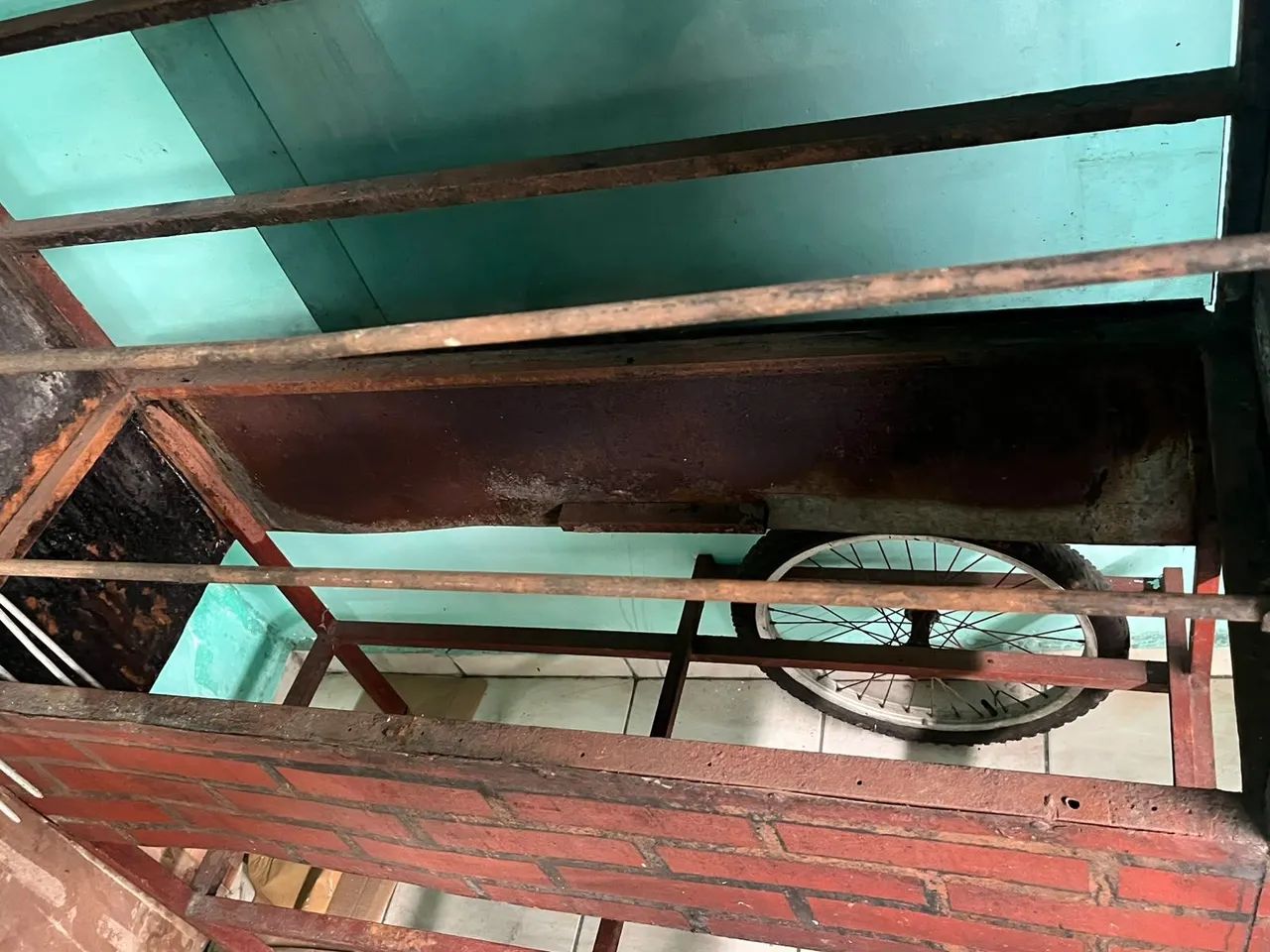 Churrasqueira profissional com cinco espetos - Foto 4