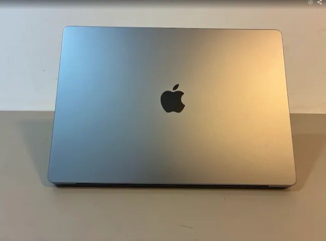 MacBook Pro 16
