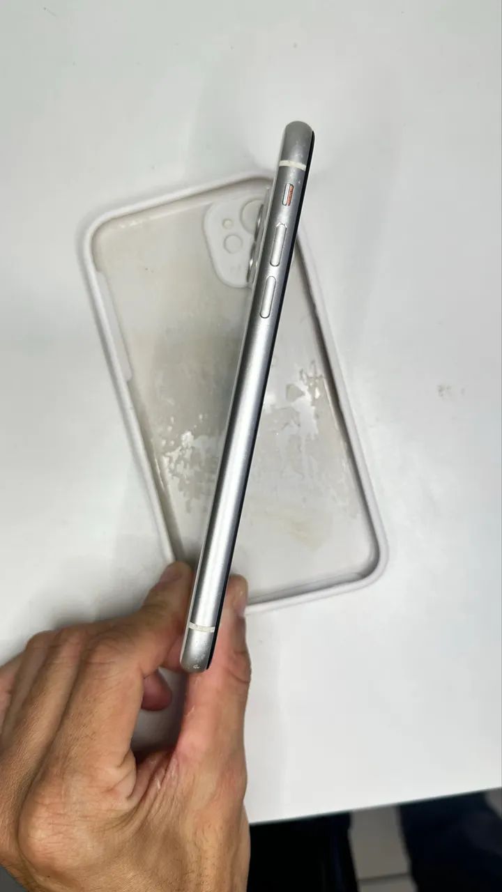IPHONE 11 - Foto 2