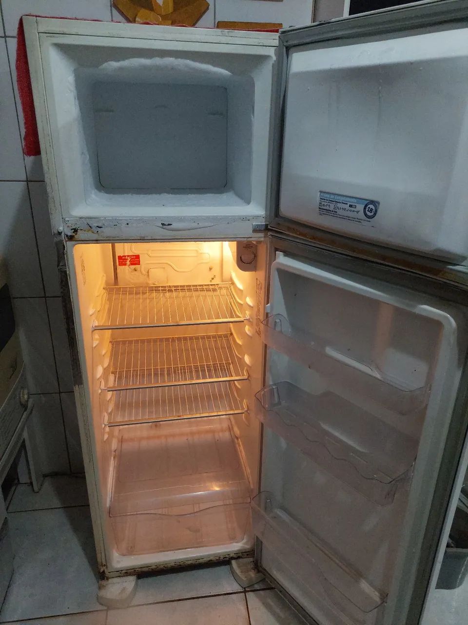 Geladeira Eletrolux usada  - Foto 2