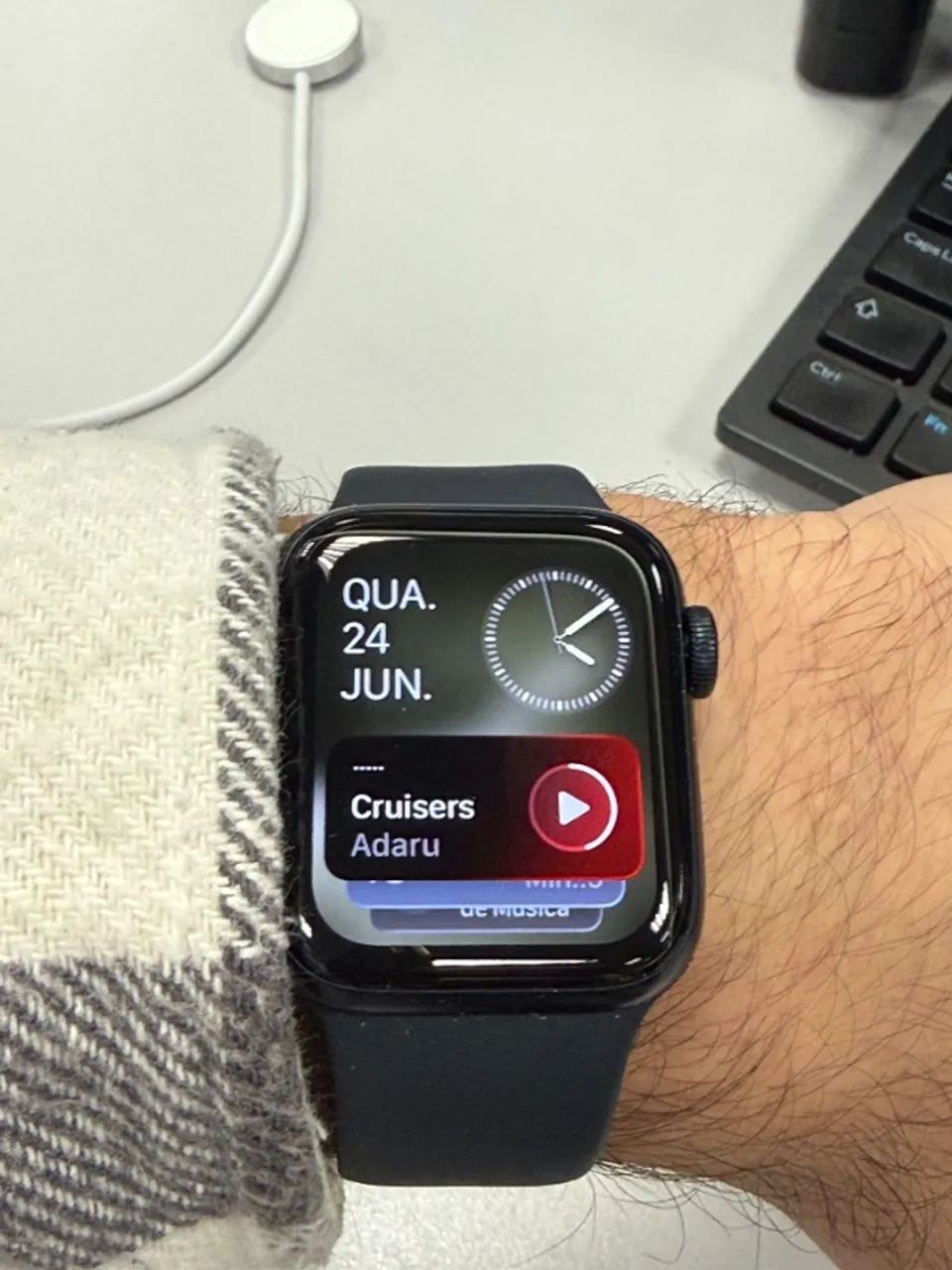 Apple Watch SE 3 - Foto 4