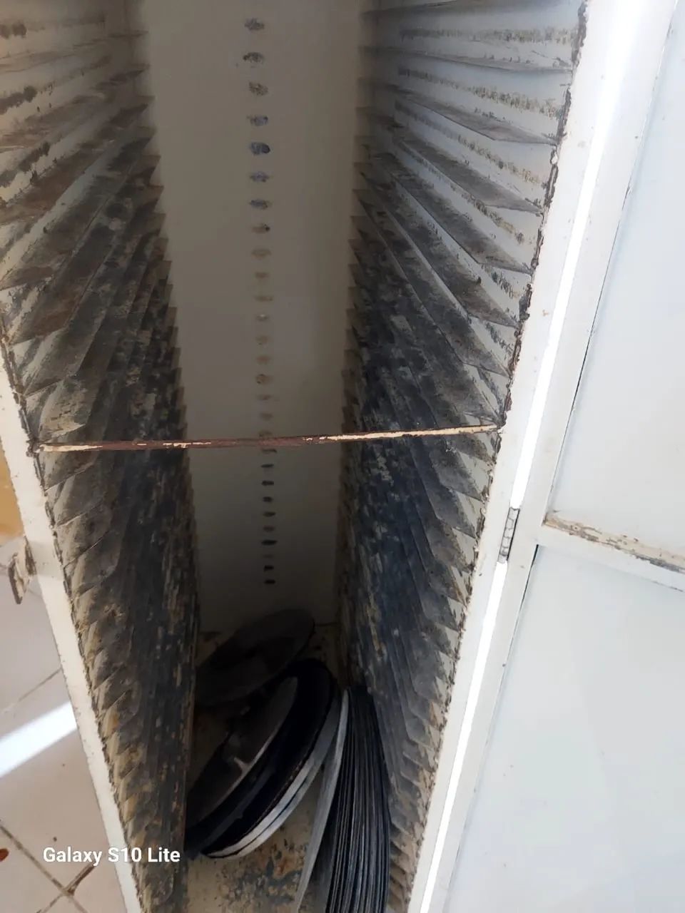 Armário para colocar pizza 