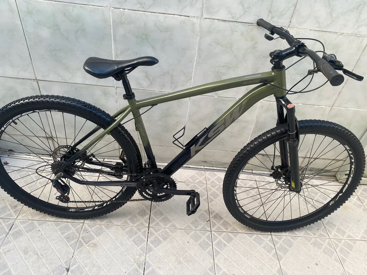 Bicicleta aro 29 e pegar e andar 