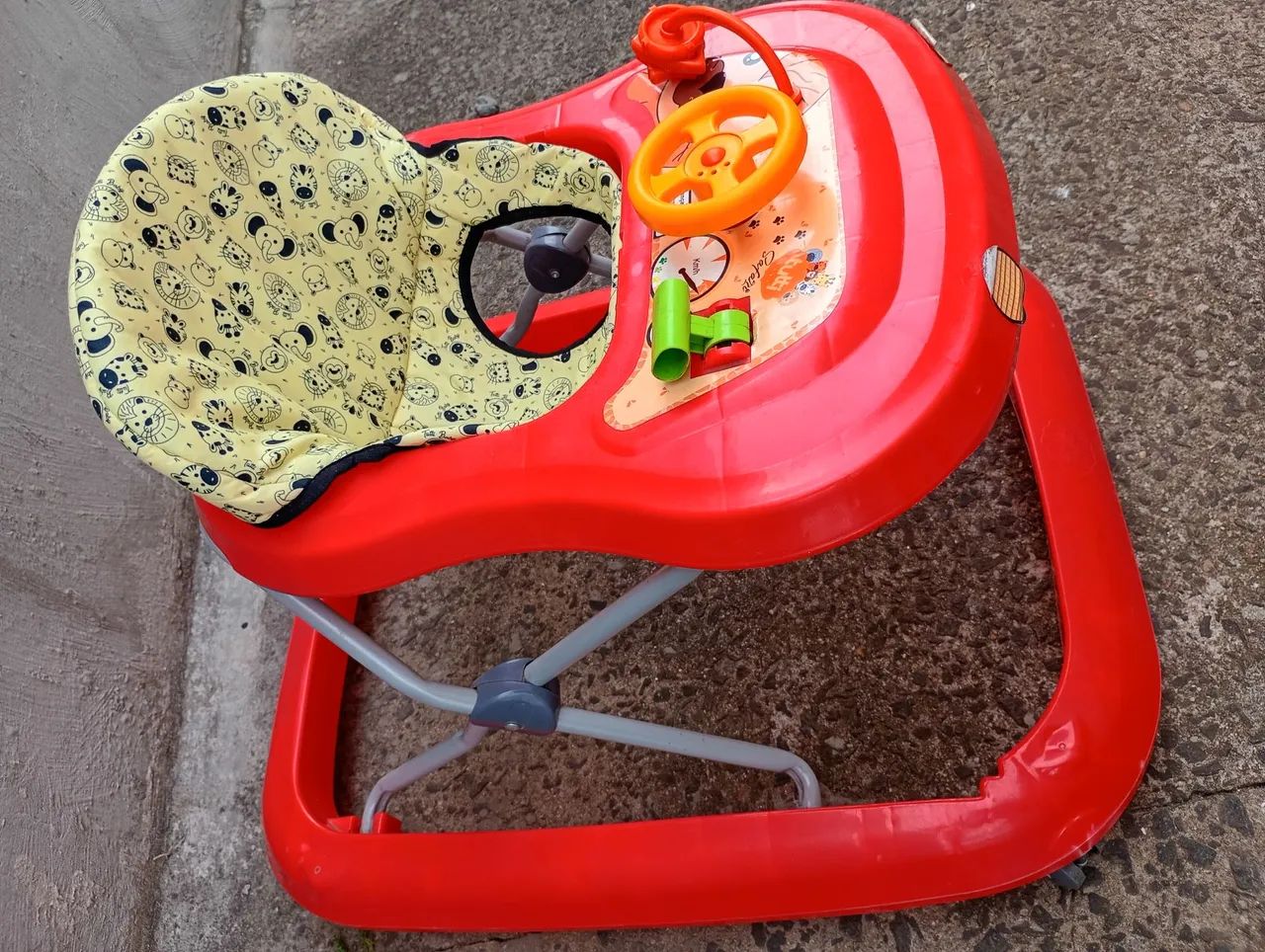 Andador Tutti Baby safari unissex  - Foto 2