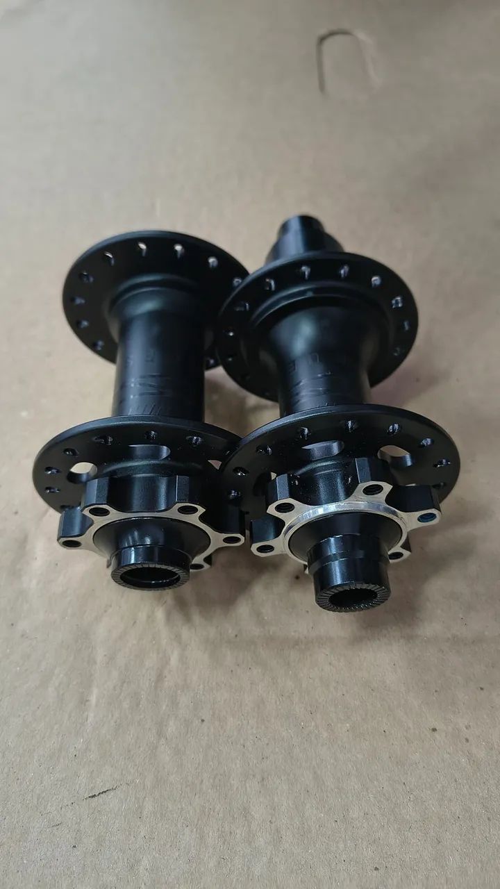 Cubos rolamento boost quest 32f XD sram novo - Foto 2