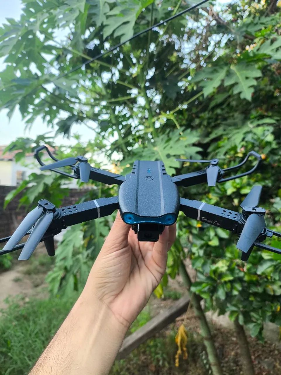 Drone Dobrável de Entrada com Case e Hélices Reservas 