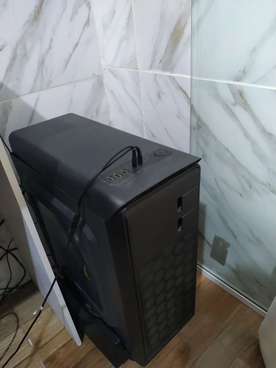 Vendo Pc gamer + periféricos.