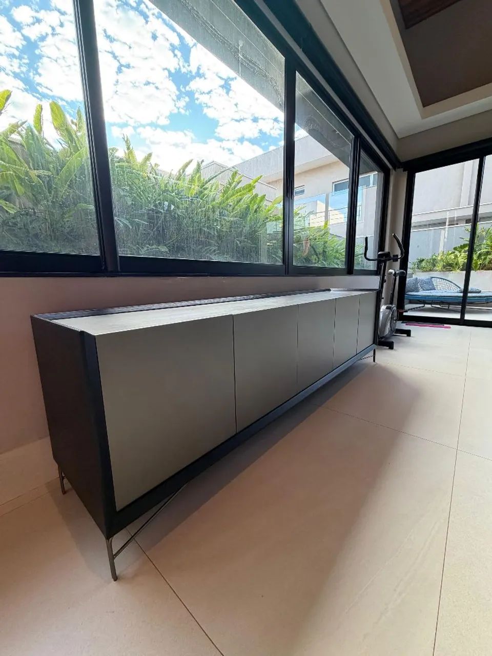 VENDO SOFA E APARADOR NOVISSIMOS - Foto 4