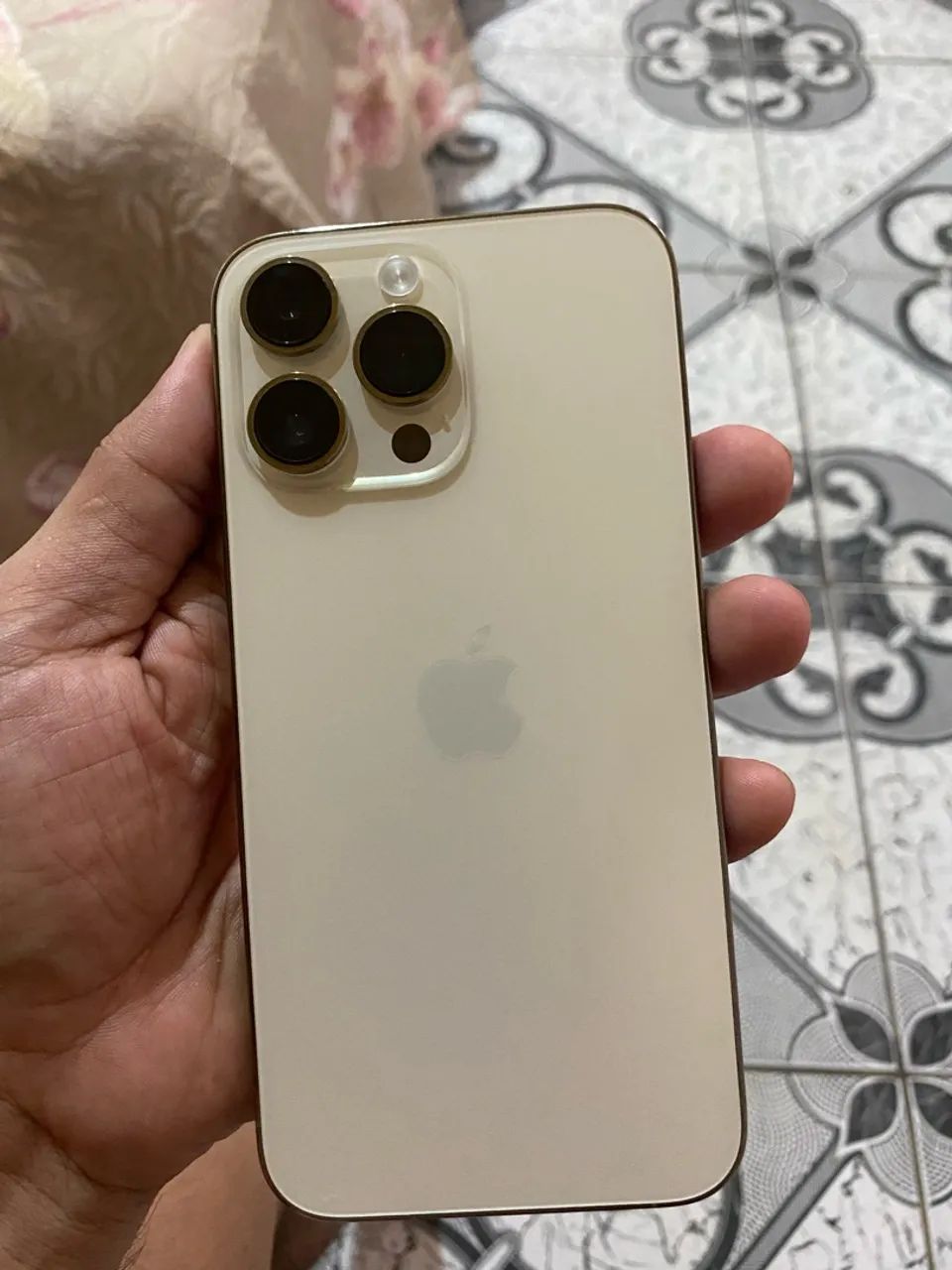 Vendo ou troco iPhone 14 Pro Max 