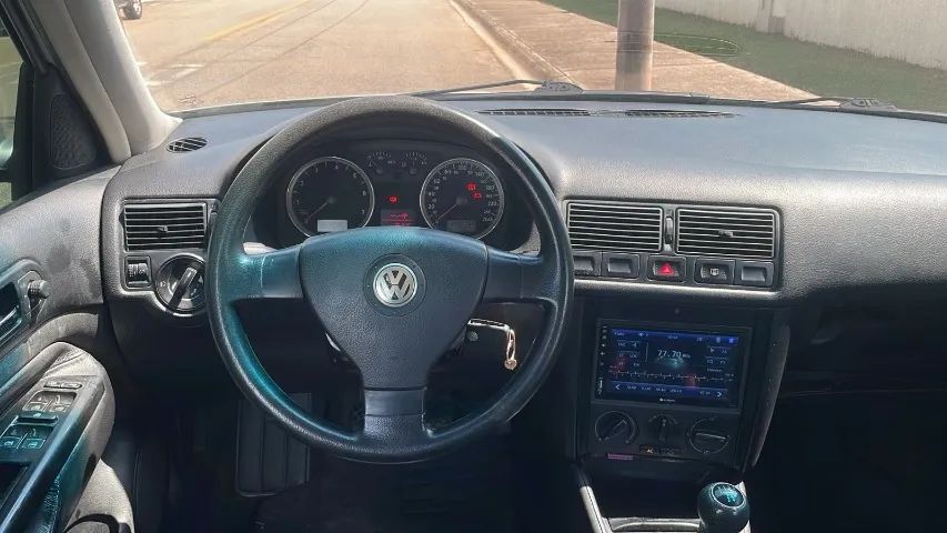 Volkswagen Golf Sportline 1.6 Mi Total Flex 8V 4p, foto 2 de 16