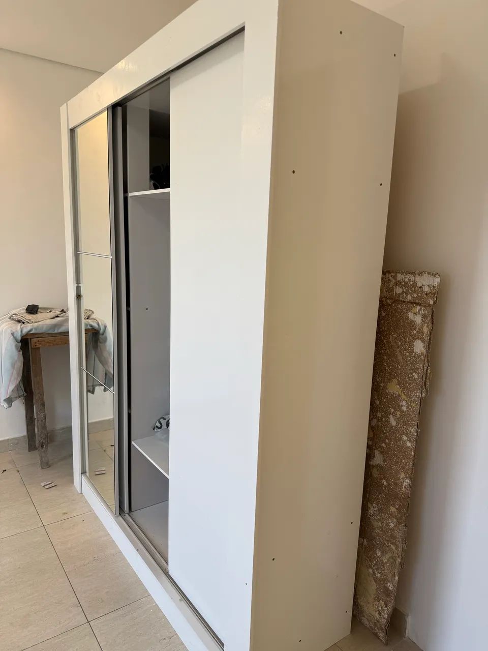 Vendo guarda roupa casal - Foto 2