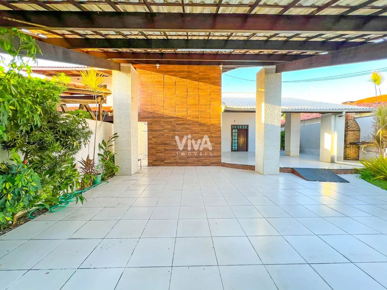 Casa no Bairro Cambeba com 6 quartos - Foto 3