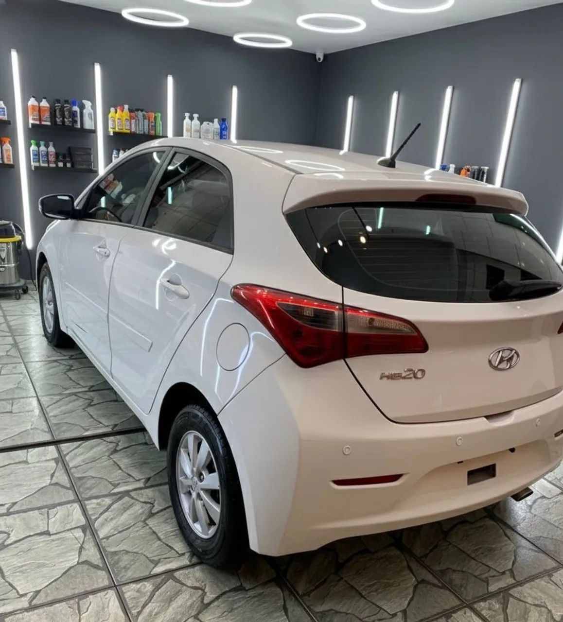 Hyundai HB20 C.style/c.plus 1.6 Flex 16V Aut. 2013 - Foto 8