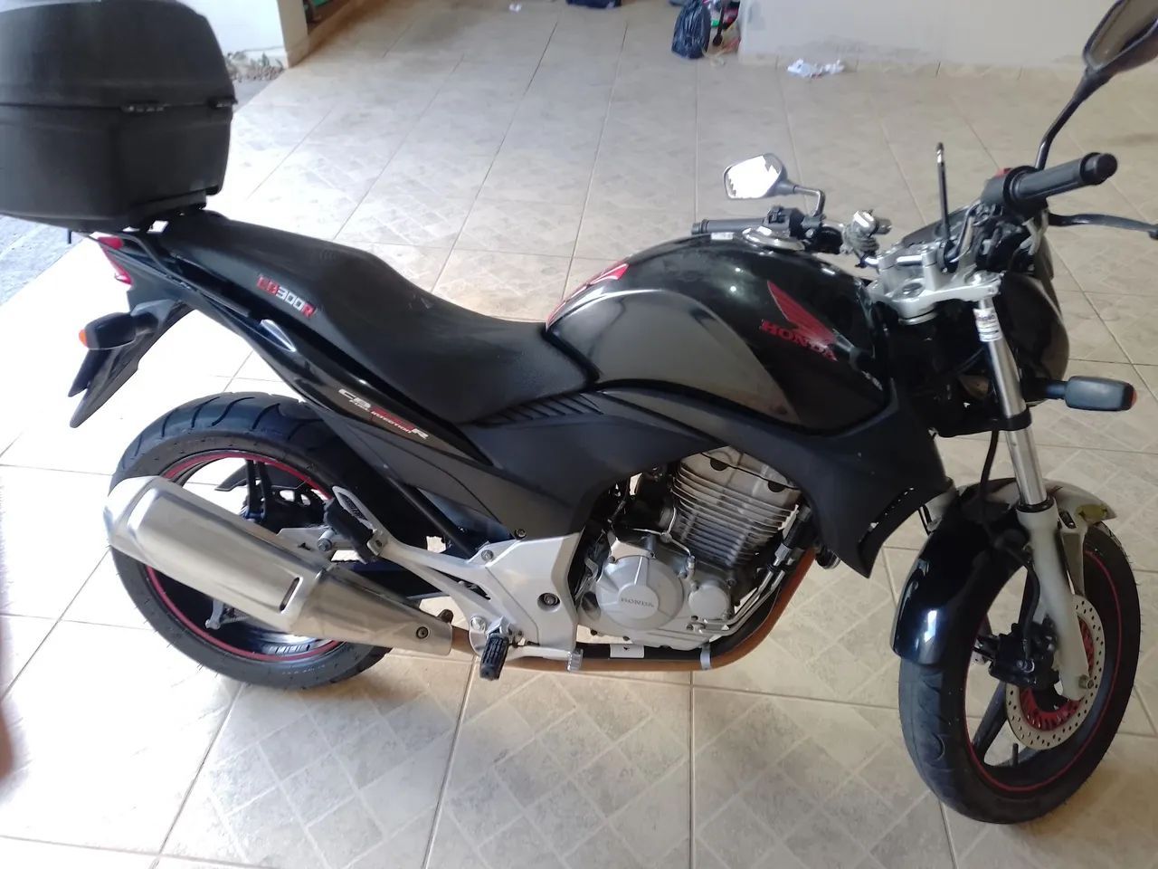CB 300R - Foto 2