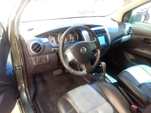 VENDO! Ótimo Livina Top Completo 5 lugares - Foto 5