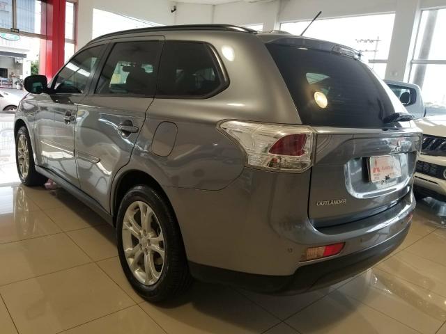 Outlander 2.0 160 cv automatica - Foto 6