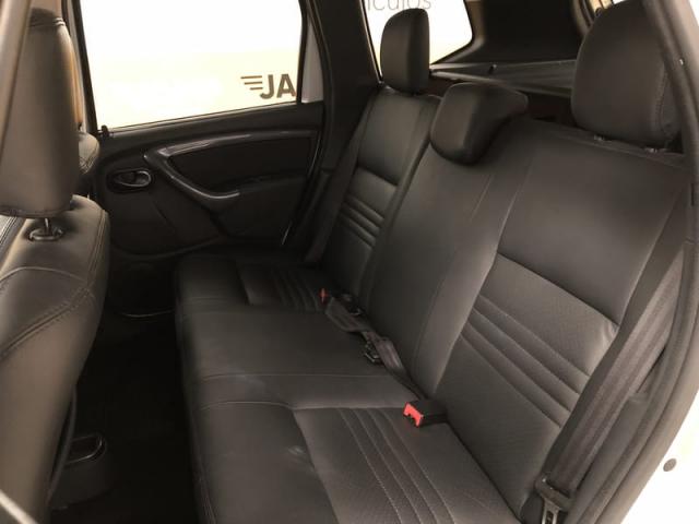 Renault Duster Dynamique 2.0 4x4 Manual - Foto 17
