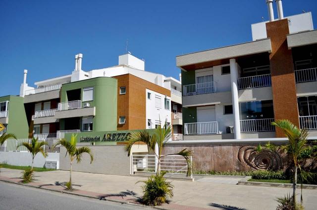 Apartamento para alugar com 3 dormitórios em João paulo, Florianópolis cod:71172
