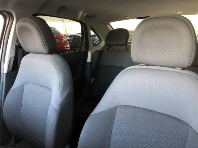 Fiat Grand GRAND SIENA 1.6 ESSENCE - Prata - 2017 - Foto 6