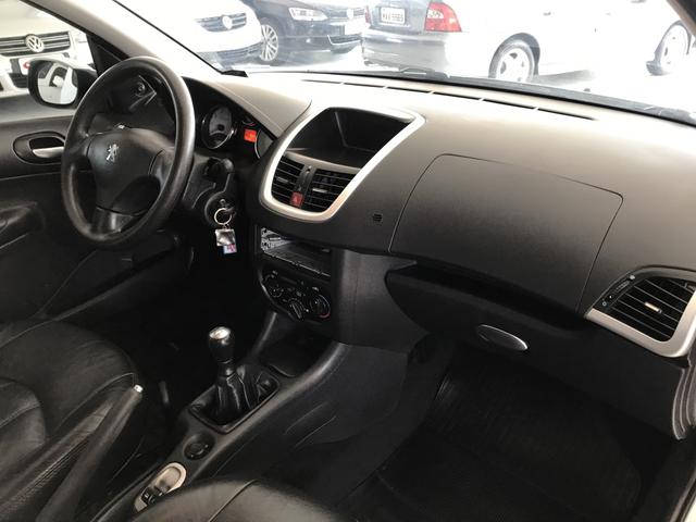 Peugeot 207 XR 1.4 Flex 2013 - Foto 10